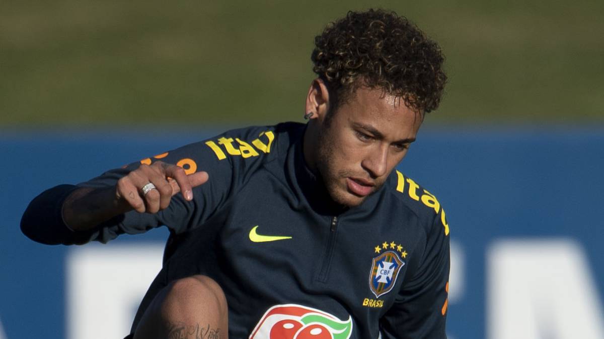 疑是极具权 疑是极具权